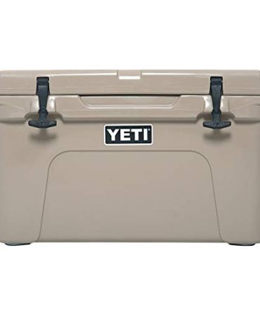 YETI Tundra 45 Cooler Desert Tan