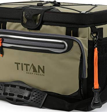 Arctic Zone Titan Deep Freeze 30 Can Zipperless HardBody Cooler