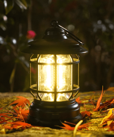 Bringing the Past to the Present: The Stylish and Portable Retro Lantern for Camping